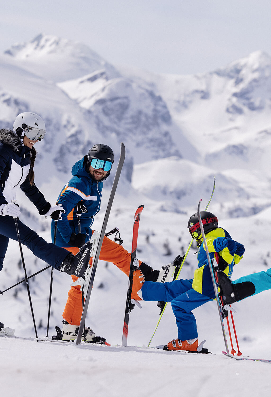 Familie im Schnee ©TVB_Flachau